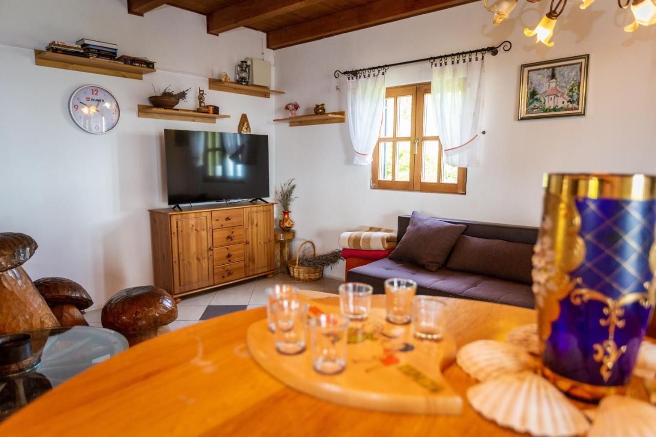 Kuca Za Odmor Zeleni Breg Villa Krapina Exterior foto